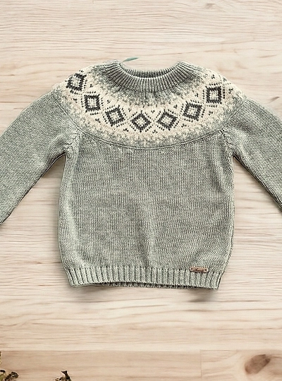 Unisex sage green knitted sweater Dark Blue collection